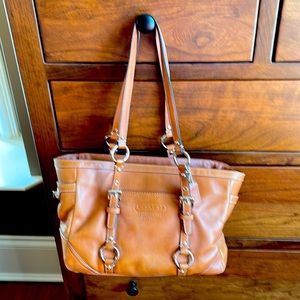 Open zip top leather Coach bag
